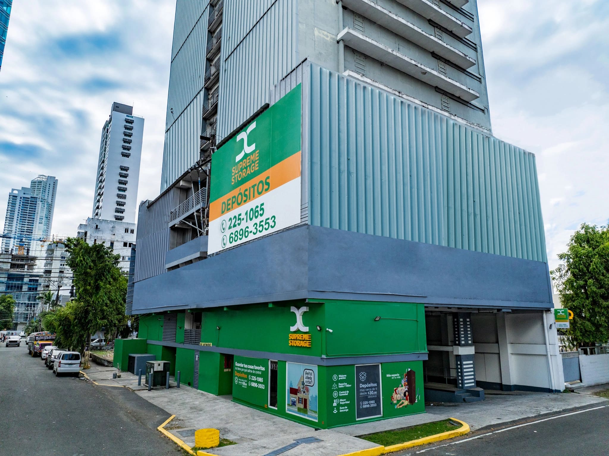 Mini depósitos en Panamá: seguridad y protección para tus suministros de oficina